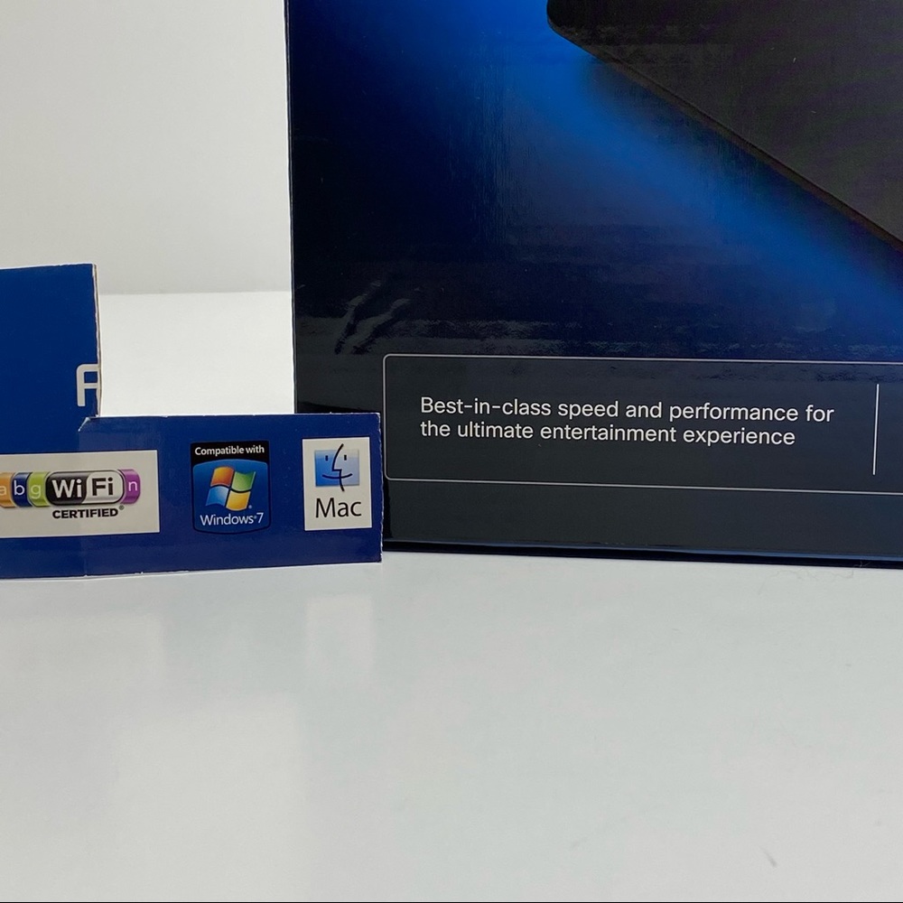 Cisco Linksys E4200 Maximum Performance Dual-Band N Router w/Box, SetUp Disc - Picture 12 of 16